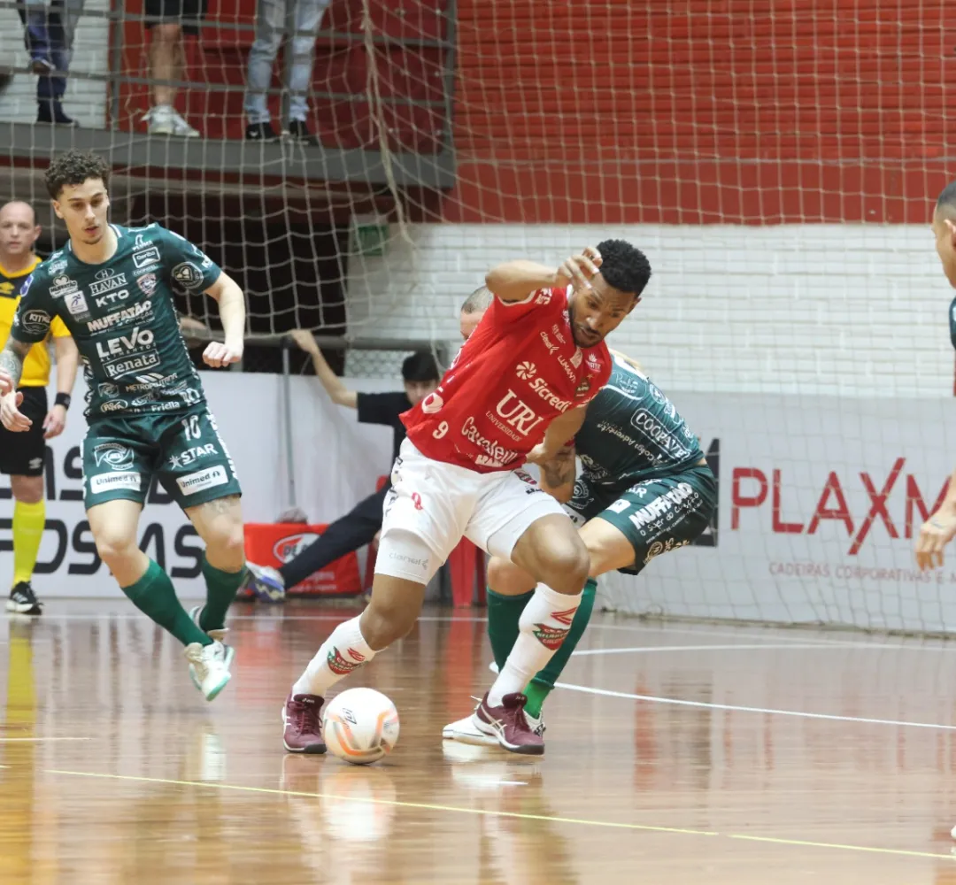 O time foi goleado pelos gaúchos