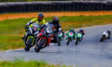 Moto1000GP movimenta a pista do Autódromo Zilmar Beux, em Cascavel