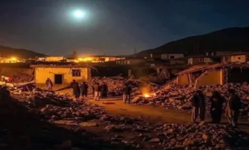 Sobe para mais de 1,1 mil  o número mortos no terremoto do Afeganistão
