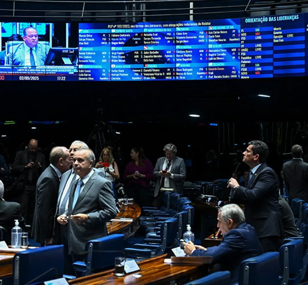 Anistia e Ficha suja