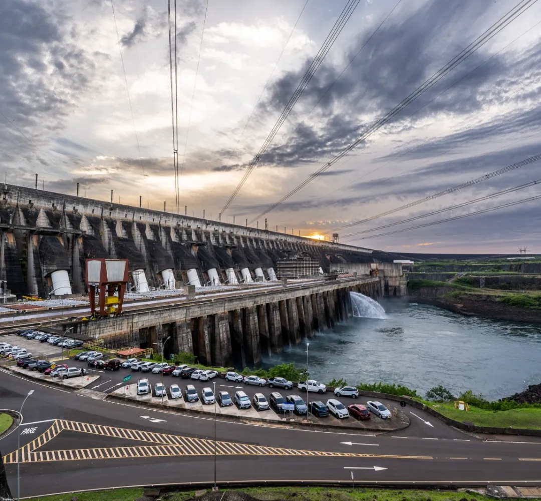 Itaipu bate marca histórica de 3,1 bilhões de MWh