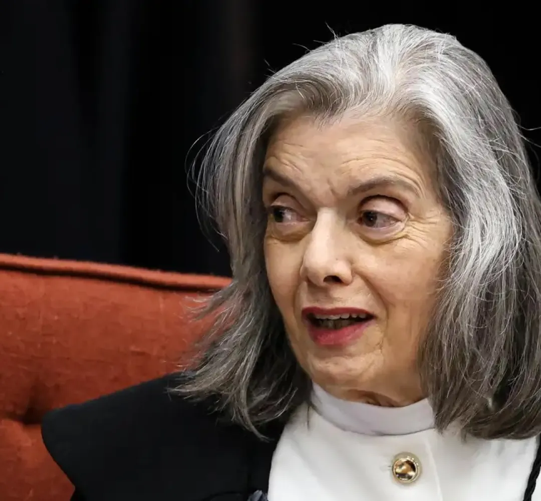Cármen Lúcia