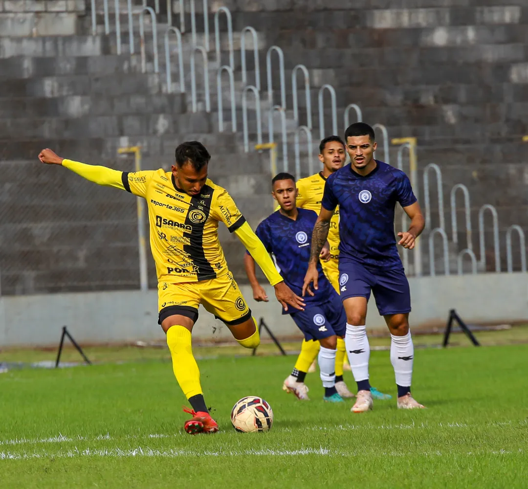 O Cascavel joga contra o Batel no Olímpico
