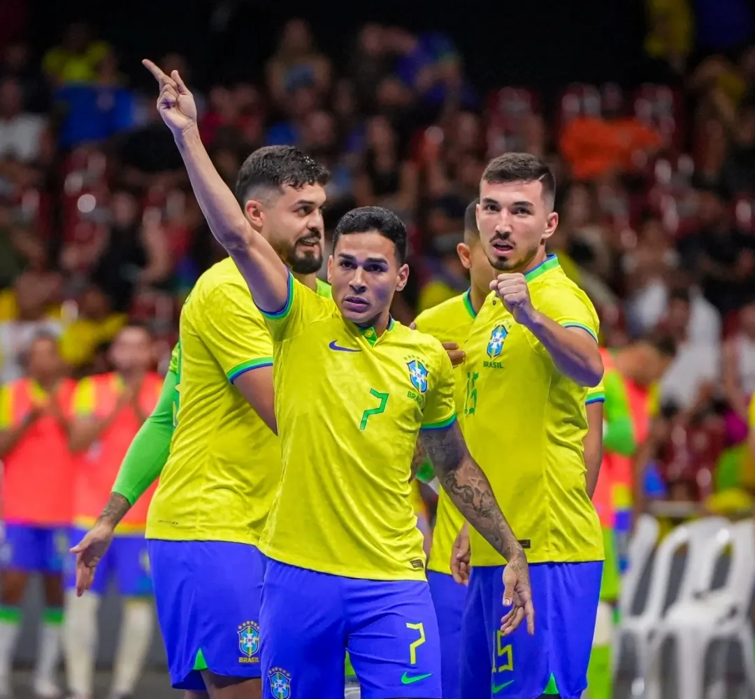 O Brasil busca mais um título no futsal