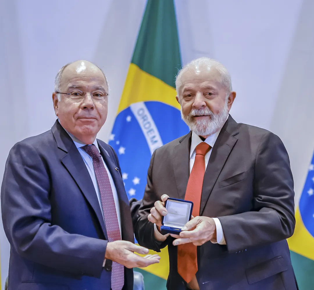 Lula e Ministro