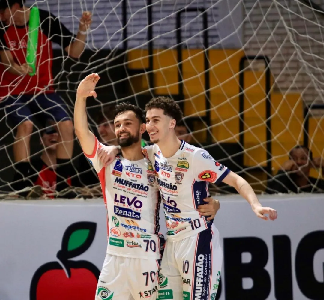 O Cascavel Futsal faz o jogo de volta em casa