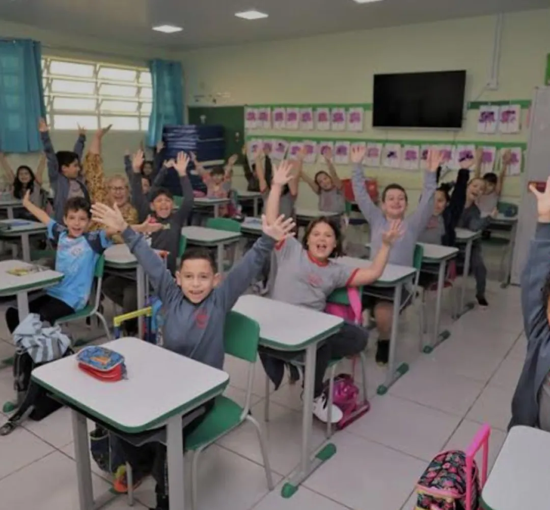 escola foz do iguaçu