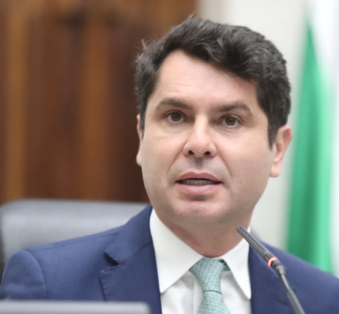 Alexandre Curi