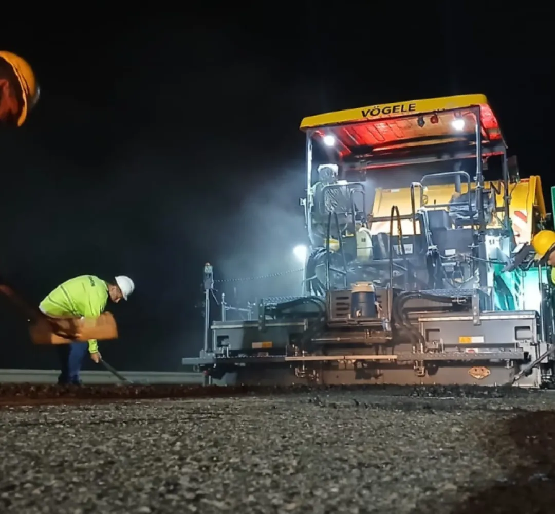 Obras via araucária