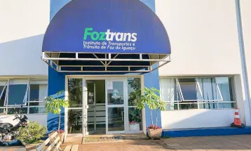 Multas bancam folha e contratos no Foztrans sob gestão General Silva e Luna