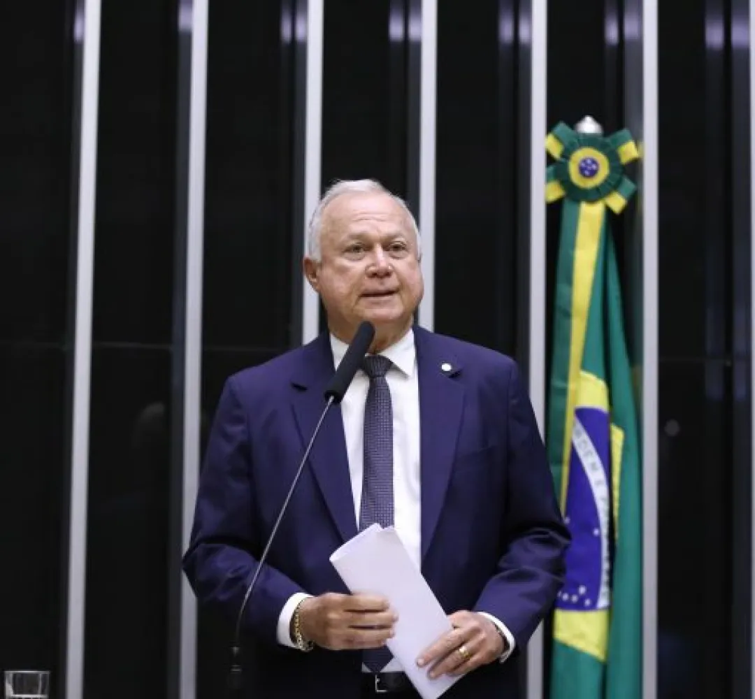 Paulo Azi