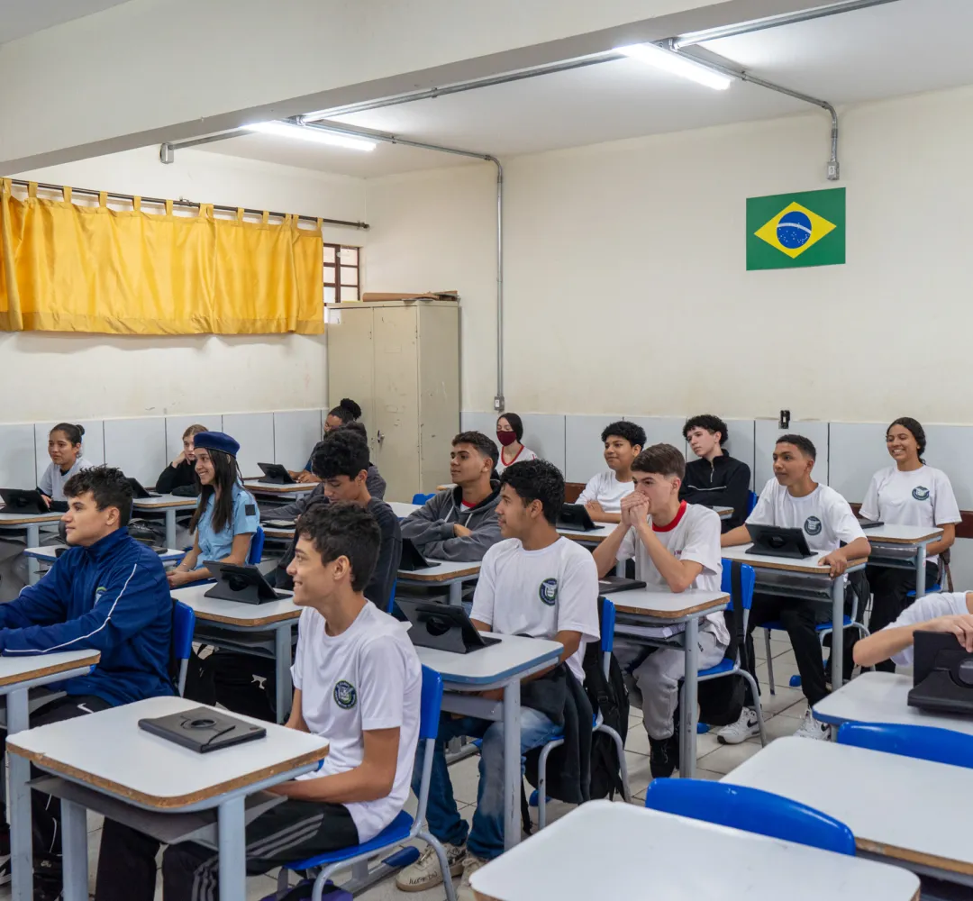 Escola Cívico Militar