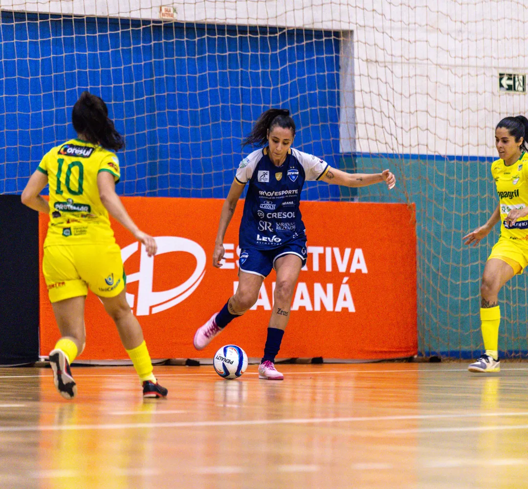 O Stein venceu o primeiro jogo por 1 a 0