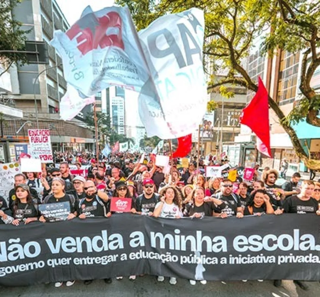 privatização escola