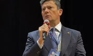Moro segue liderando pesquisas ao governo do Paraná