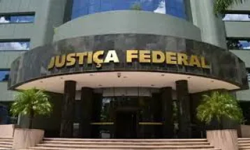 PF apreende vídeo da "festa da cueca" na 13ª Vara Federal em Curitiba