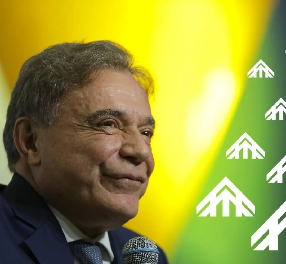 Alvaro Dias volta ao MDB