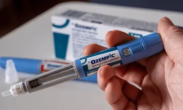 Canetas emagrecedoras podem causar perda de massa muscular e deficiência de vitaminas sem acompanhamento