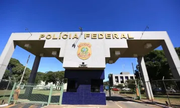 Moraes autoriza Bolsonaro a fazer fisioterapia na prisão