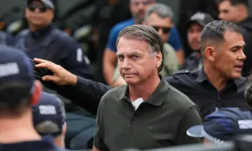 Apenas 12 dos 54 ministros de Bolsonaro disputam eleições em 2026