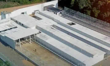Projeto na Alep quer proibir visita íntima para condenados por feminicídio e estupro no Paraná