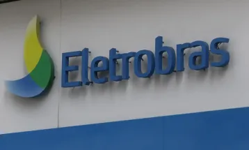Lula veta PL sobre realocação de trabalhadores da Eletrobras