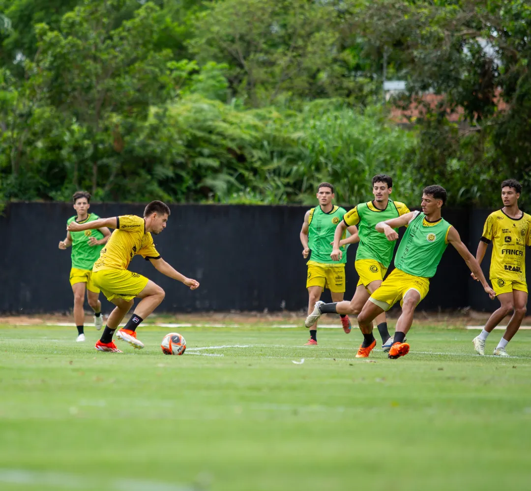 Os Piás do Ninho se prepararam para o torneio