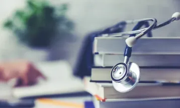 Projeto quer frear expansão de cursos privados de medicina por cinco anos