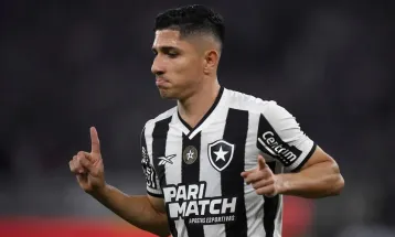 Savarino confirma acerto com o Fluminense e não atua mais pelo Botafogo