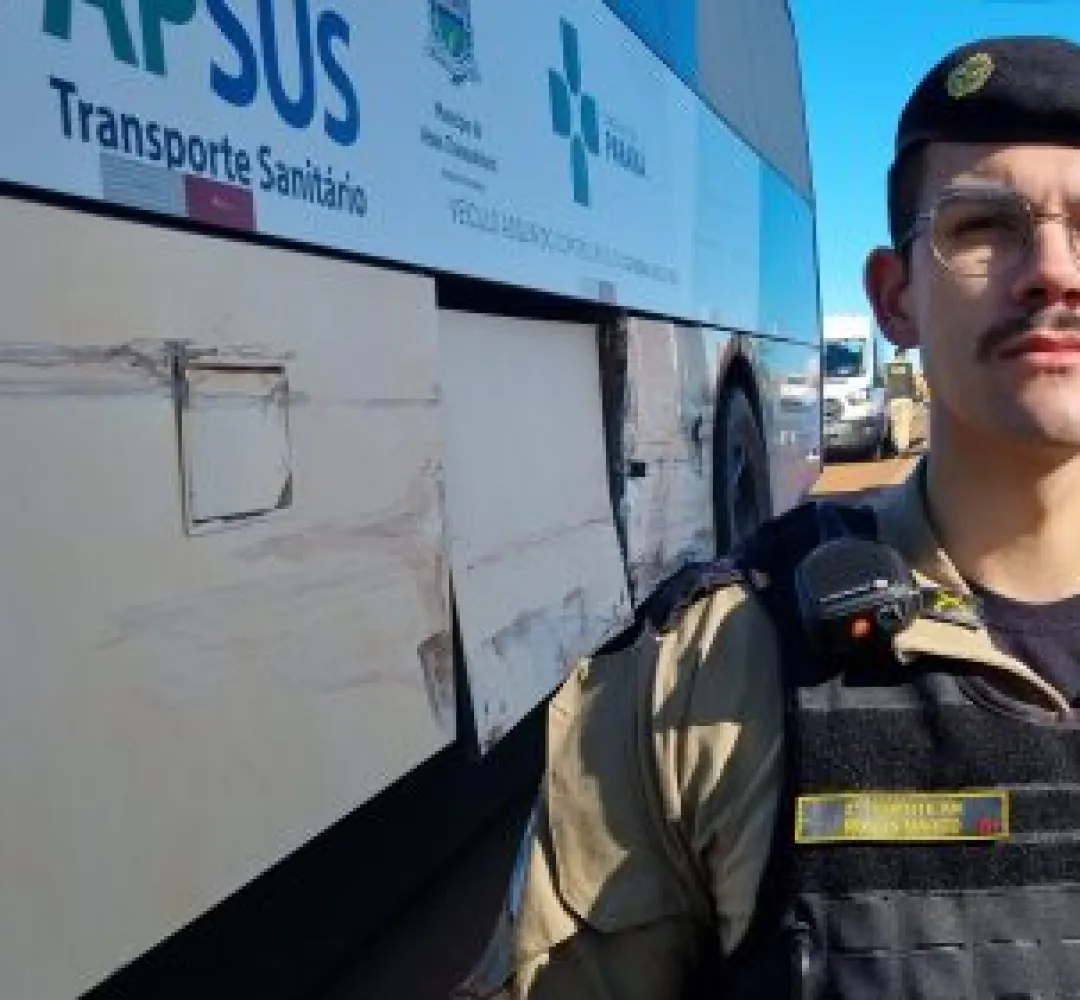 Ônibus de Assis sem licenciamento