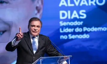 Paraná Pesquisas: Alvaro Dias lidera corrida ao Senado; disputa pela 2ª vaga é acirrada