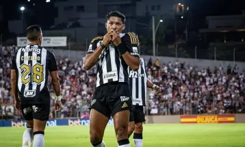 Corinthians negocia e está próximo de acertar com Rony, do Atlético-MG