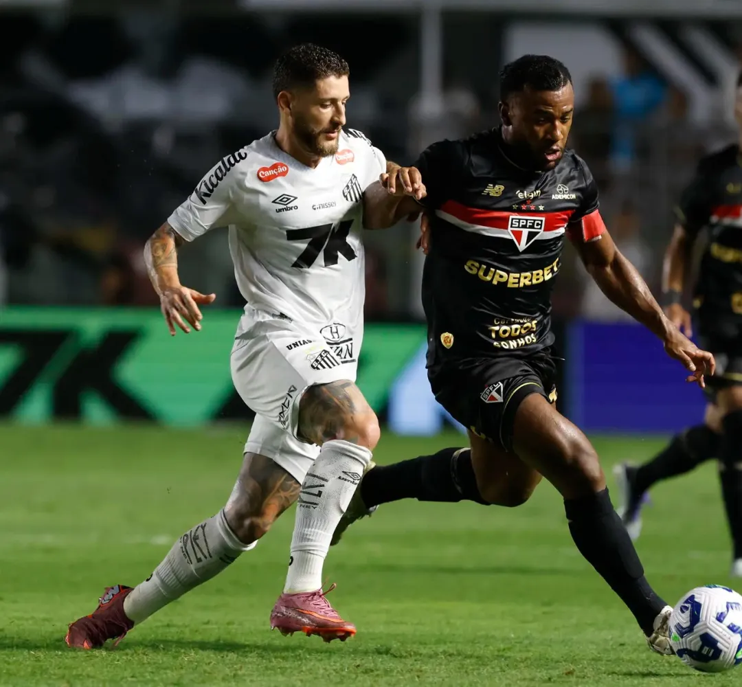 São Paulo e Santos jogam pelo Paulista