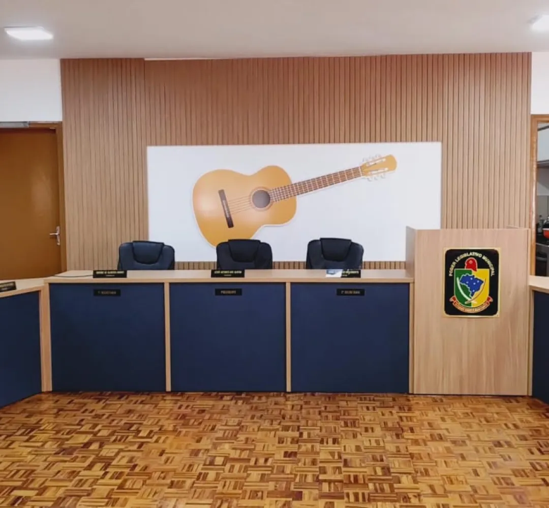 Justiça cassa mandados de 7 vereadores