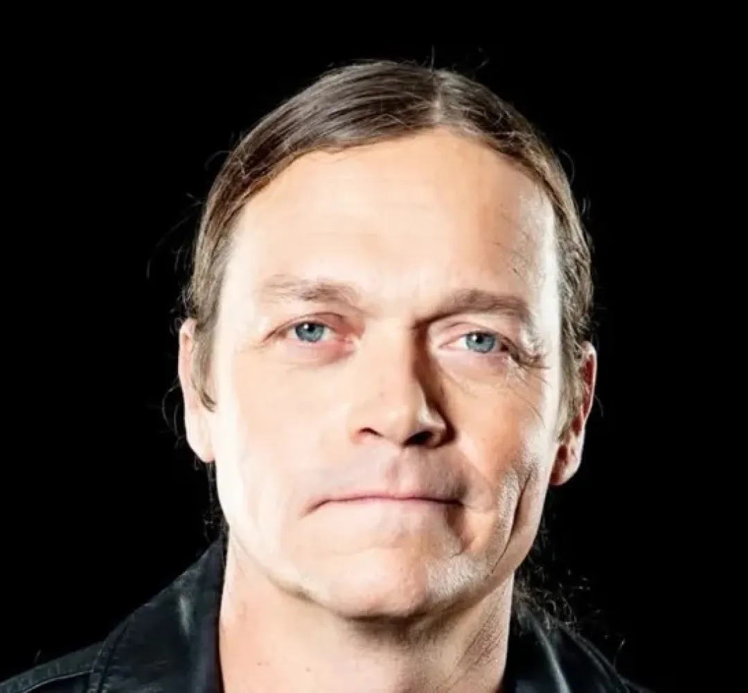 brad arnold