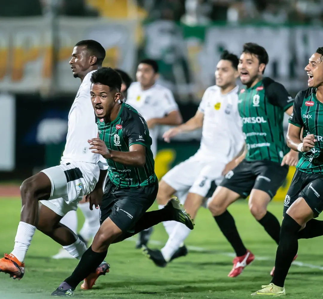 O Dogão rebaixou o Galo Maringá