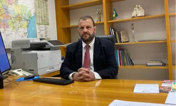 Carboni anuncia R$ 13,3 milhões para 7 Cmeis e reforça investimentos sociais no Oeste