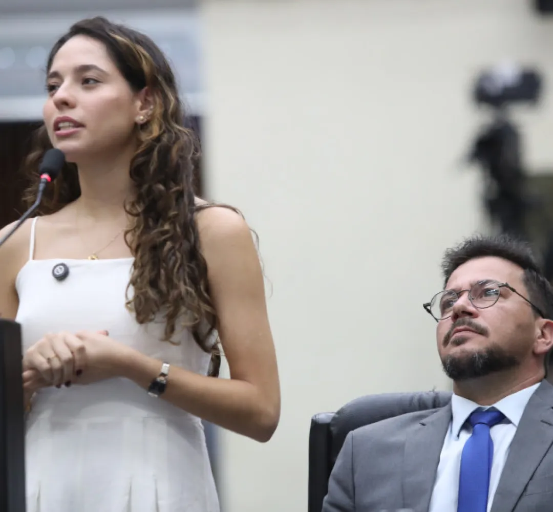 ana julia arilson