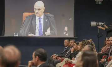Moraes rejeita pedidos e segura assassinos de Marielle na cadeia; veja as penas