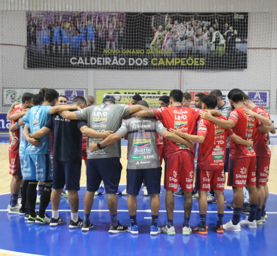 O Cascavel Futsal fará o primeiro jogo na Neva