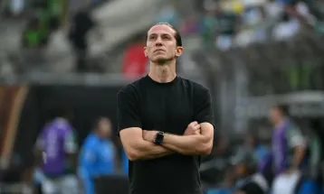 Filipe Luís é anunciado pelo Monaco e volta ao futebol europeu como treinador