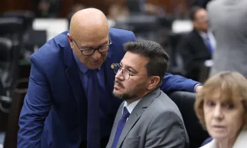 Celepar: projeto privatista é aprovado em segunda votação após embate sobre controle de dados do Paraná