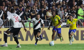 Vasco x Palmeiras: Cruzmantino bate Verdão de virada em estreia de Renato Gaúcho