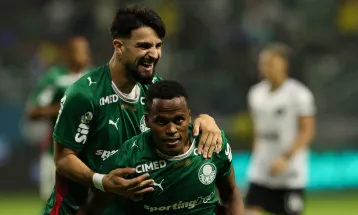Brasileirão: Palmeiras e São Paulo dividem topo e Vasco vira sobre Fluminense