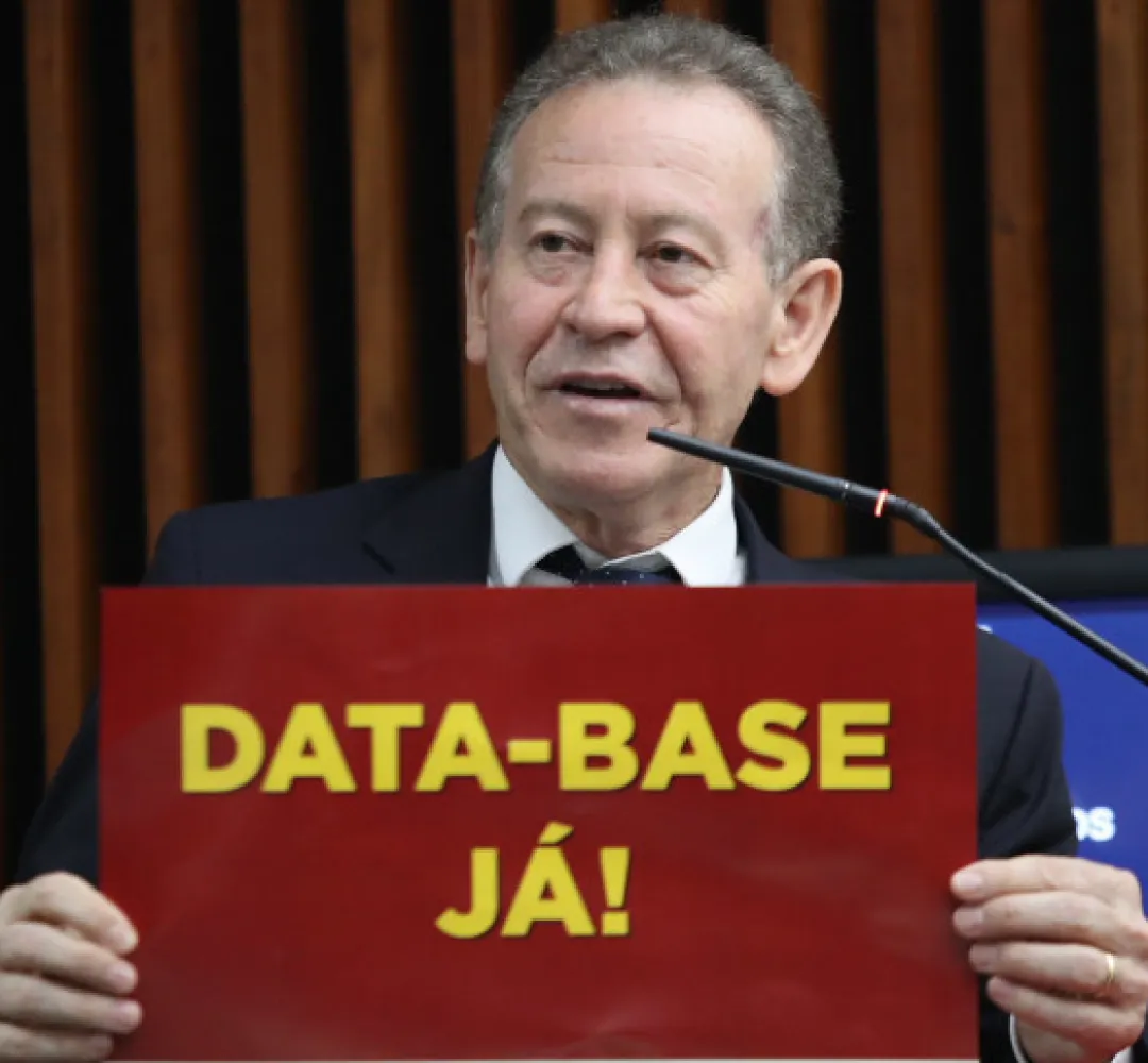 Lemos cobra Data-Base