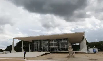 STF restringiu penduricalhos, mas 616 juízes receberam acima do teto constitucional