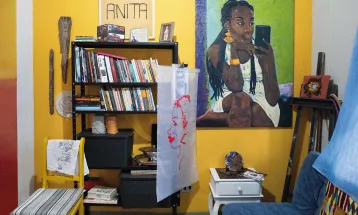 Museu Paranaense lança livro sobre mulheres artistas e seus espaços de trabalho
