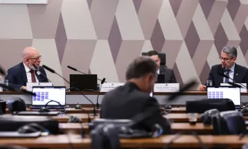 CPI do Crime Organizado convoca Ibaneis e Cláudio Castro após falta em depoimentos