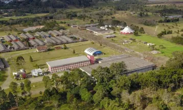 Mudança no quadro de funcionários em colégios agrícolas gera protestos e chega à ALEP