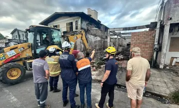 Sobe para quatro o número de mortos em queda de avião em Capão da Canoa